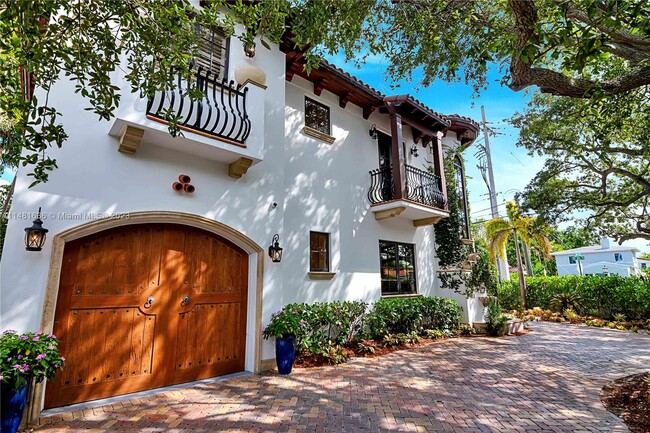 Foto del edificio - 2999 SW 4th Ave