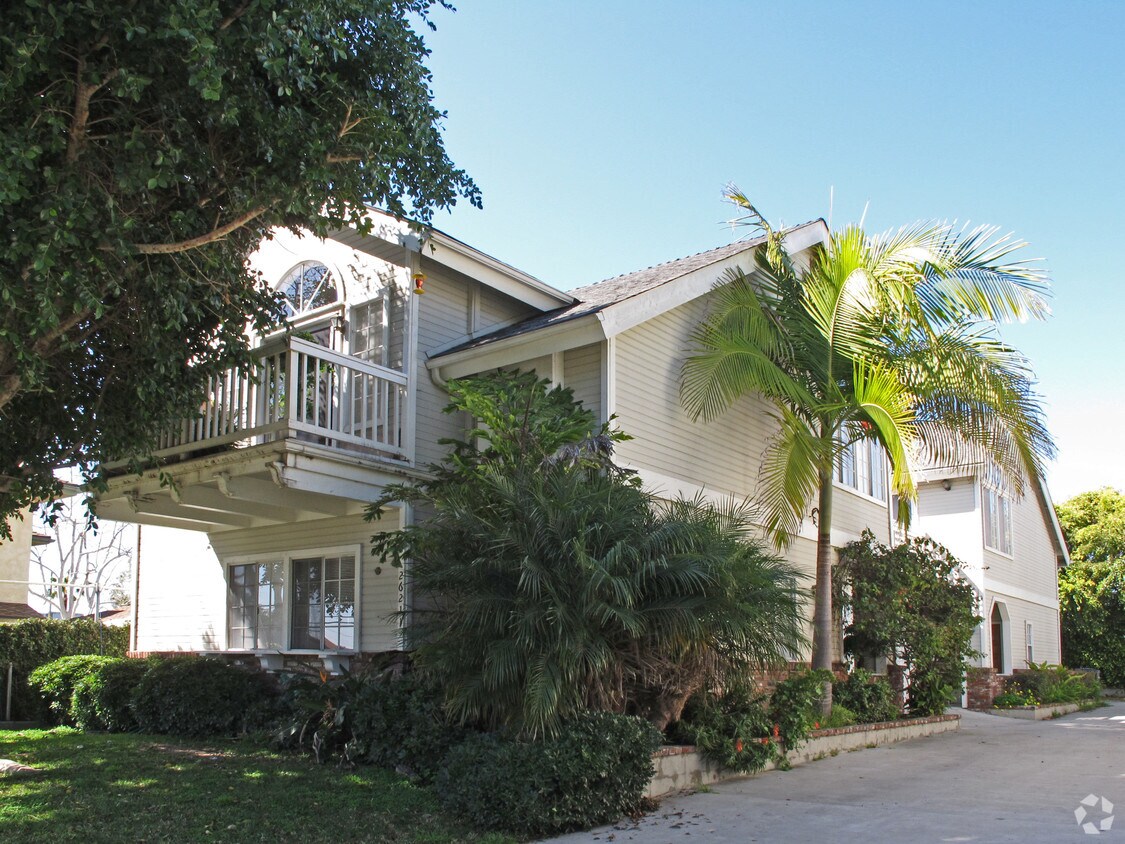 26211 Via California, Capistrano Beach, CA 92624 Apartments in Capistrano Beach, CA