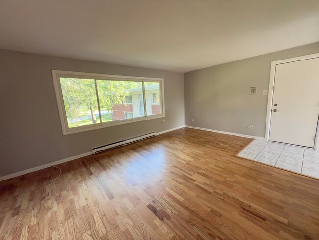Building Photo - 6864 W Lode Dr