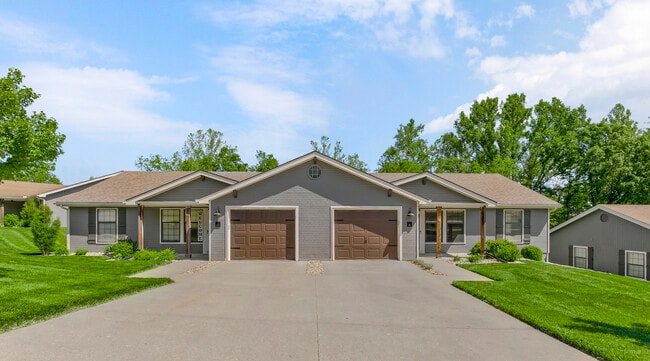 Building Photo - 24 Wallingford Dr