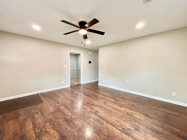Building Photo - Charming 3-Bedroom Ranch in Chesapeake