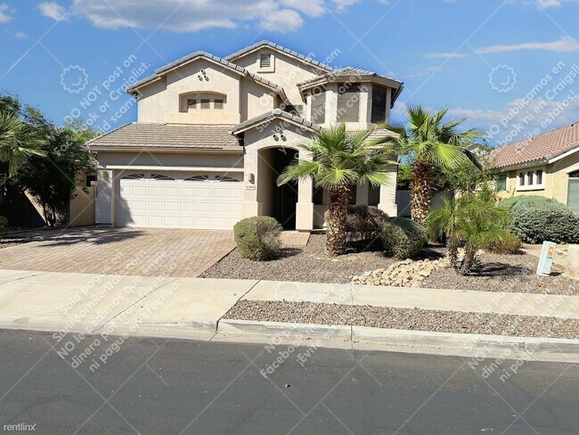 Foto del edificio - 4 br, 3 bath House - 15260 W Roanoke Ave