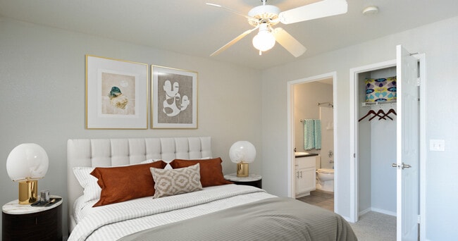 Interior Photo - Sedona at Lone Mountain Apartments