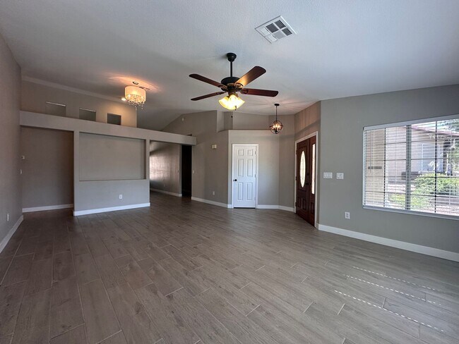 Building Photo - UPGRADED SINGLE STORY HOME WITH 4 BEDS, 2....