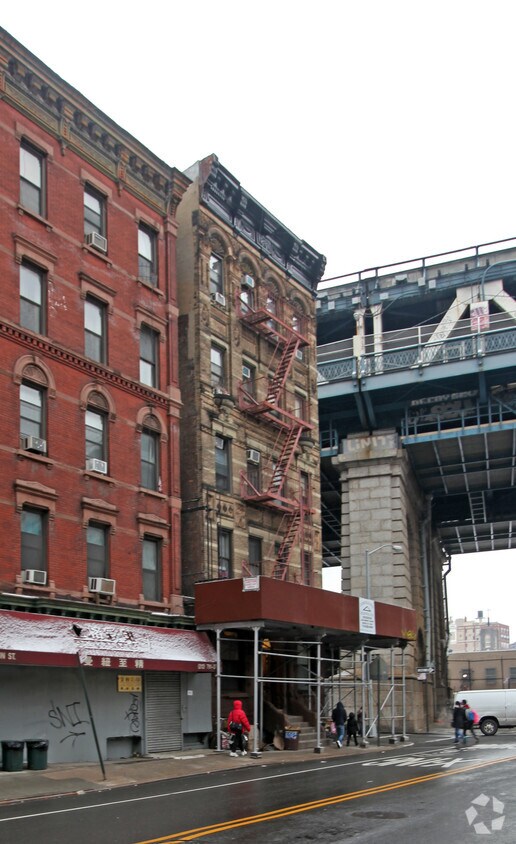 Foto del edificio - 125 Madison St