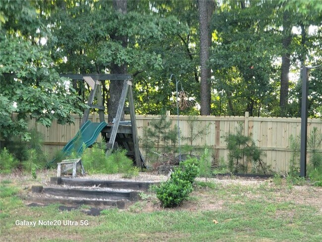 Foto del edificio - 318 Bridgewood Dr SE