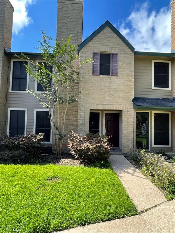 Primary Photo - 17714 Kings Park Ln