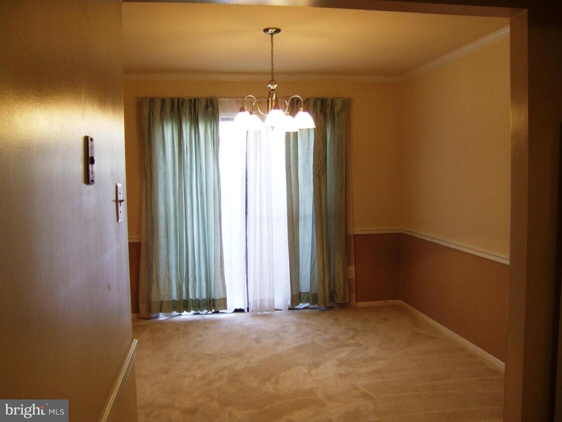Primary Photo - 3830 Miramonte Pl
