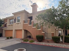 Building Photo - 830 Cozette Ct