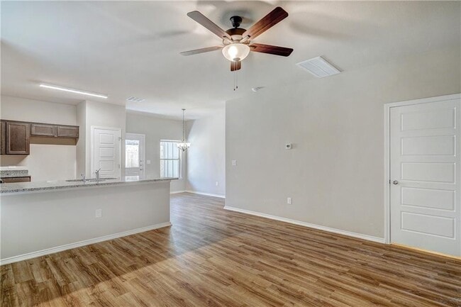 Foto del edificio - 1703 Davidson Rnch Dr