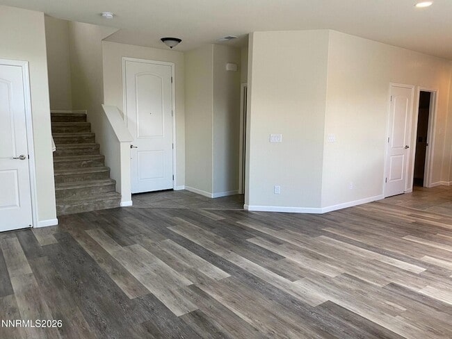 Foto del edificio - 7038 Diversey Dr