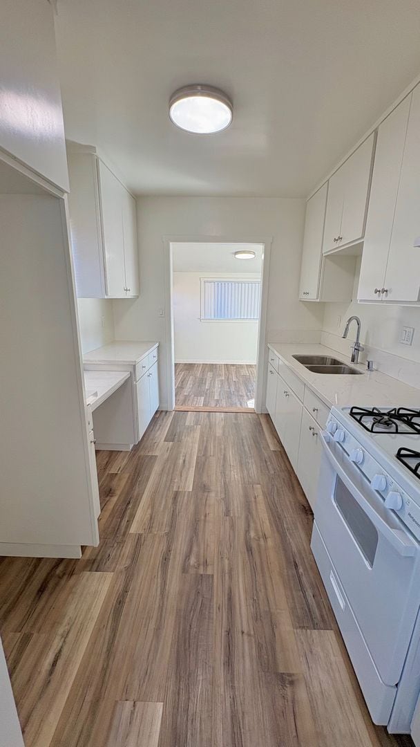 Photo - 14902 S Inglewood Ave Apartment