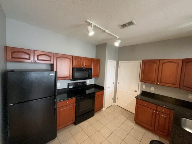 Building Photo - 5257 Cane Island Loop