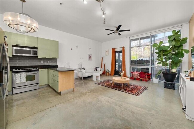Foto del edificio - 89 Mangum St SW