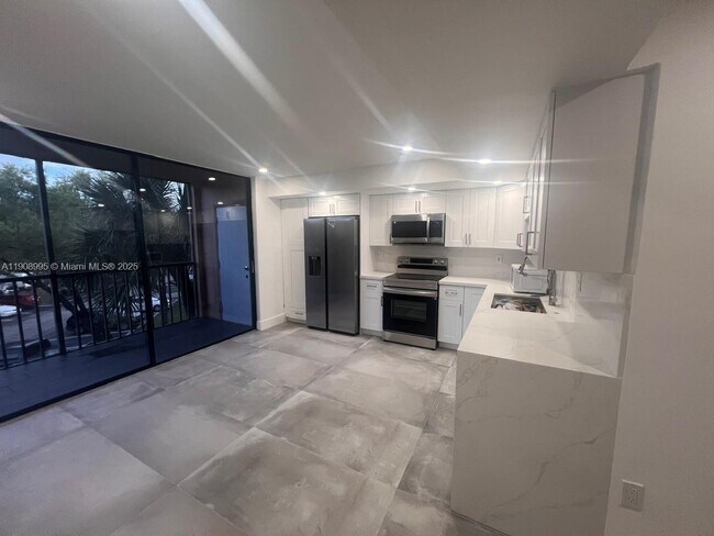 Foto del edificio - 8600 SW 133rd Avenue Rd