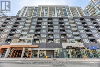 Building Photo - 525 Adelaide St W