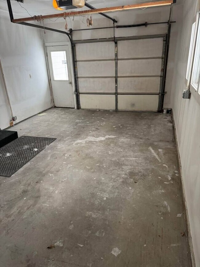 Foto del edificio - House for Rent