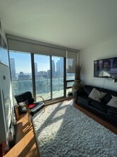 Building Photo - 33 Lombard St