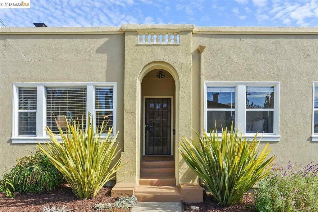 Trask St / Cole Apartment for Rent in Oakland, CA