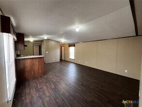 Building Photo - 1911 Wald Rd