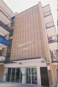 Photo du bâtiment - Serena Court