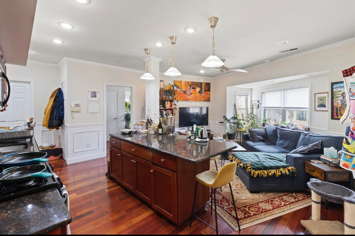 Foto principal - 1200 Germantown Ave