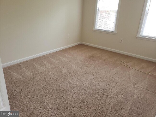 Building Photo - 7387 Jiri Woods Ct