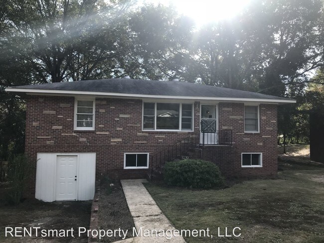 Foto del edificio - 4 br, 1 bath House - 724 Turner Road