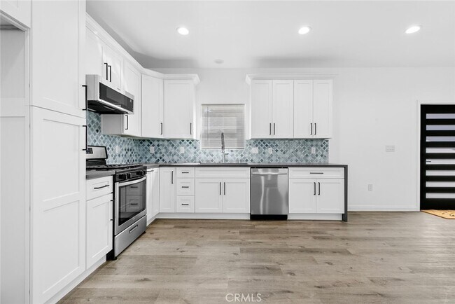 Foto del edificio - 10863 Nettleton St