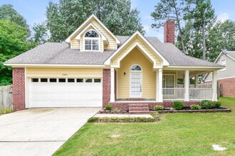 Building Photo - 5885 Southridge Dr
