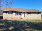 Primary Photo - 1952 Jones Rd