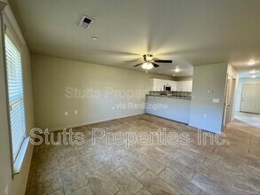 Building Photo - 101 Gin Ct