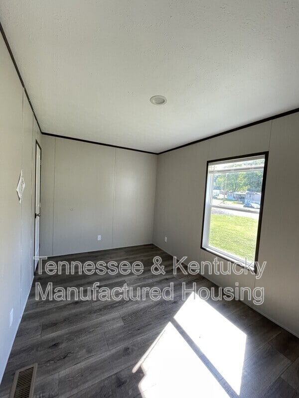 Building Photo - 106 Cumberland Ln