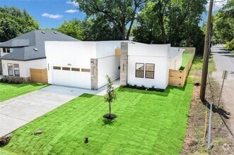 Building Photo - 3900 De Maggio St