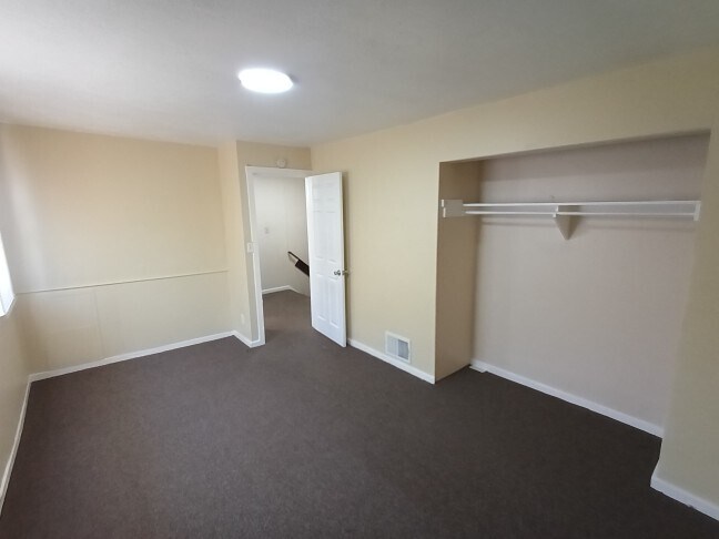Foto del edificio - 2265 Delton Ct