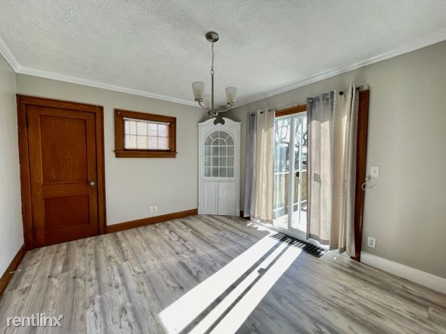 Foto del edificio - 3 br, 1.5 bath House - 211 E Washington St
