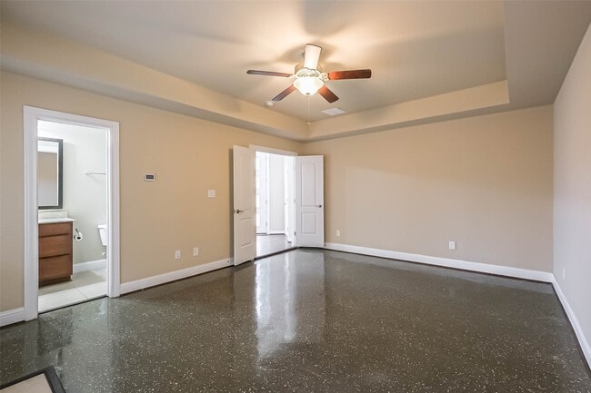 Foto del edificio - 6011 Kansas St