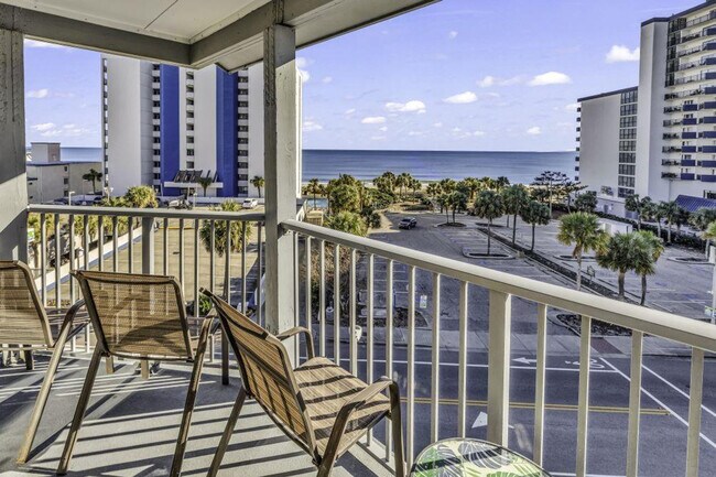 Foto del edificio - 1906 S Ocean Blvd