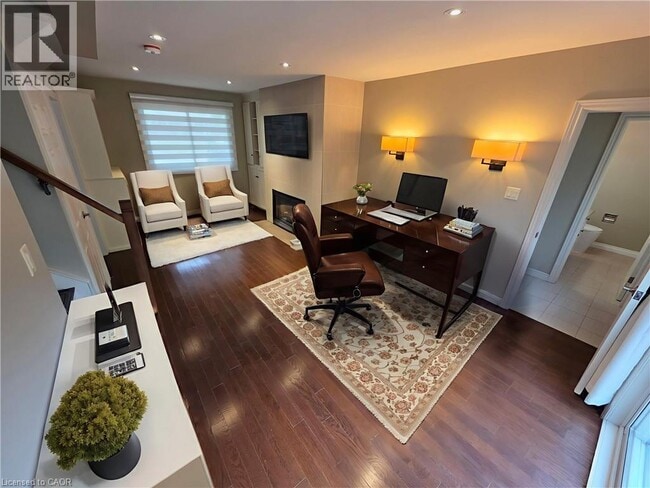 Photo du bâtiment - 4 Mississauga Rd