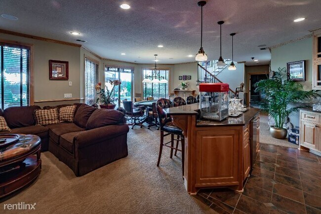 Foto del edificio - 4 br, 4.5 bath House - 2849 Aspen Lake Dr NE