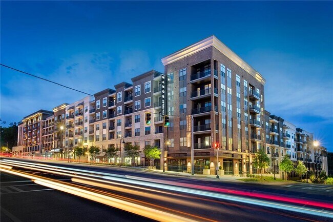 Foto del edificio - 5180 Peachtree Blvd
