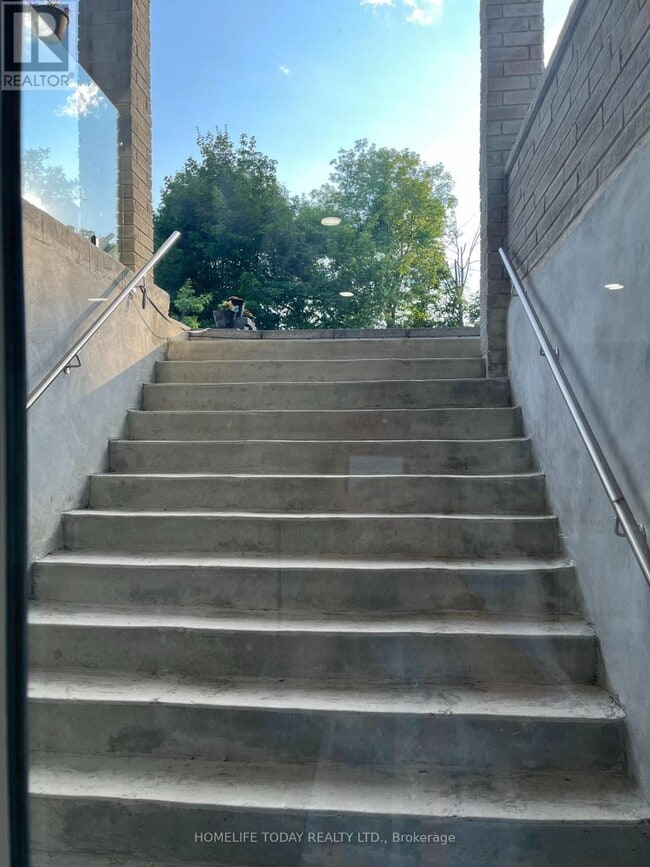 Building Photo - 410 Rouge Hills Dr