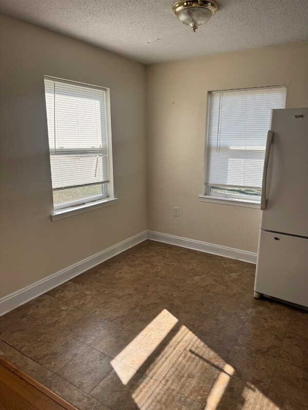 Foto del edificio - 282 Denise St