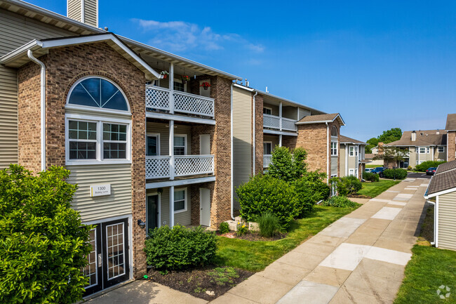 Foto del edificio - Sturbridge Square Apartments