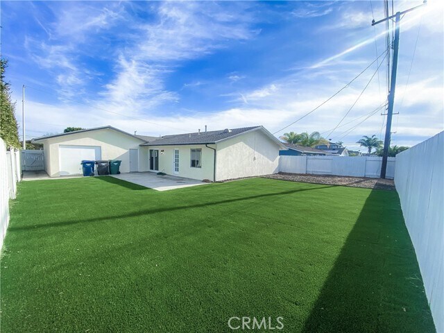 Foto del edificio - 19311 Waterbury Ln