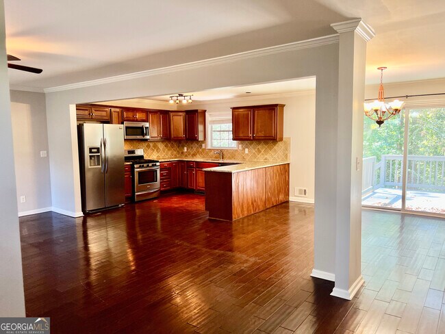 Building Photo - 3211 Flamingo Dr