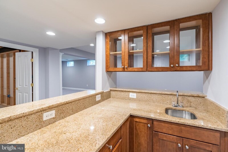 2883 Star Opal Dr, Fairfax, VA 22031 House Rental in Fairfax, VA