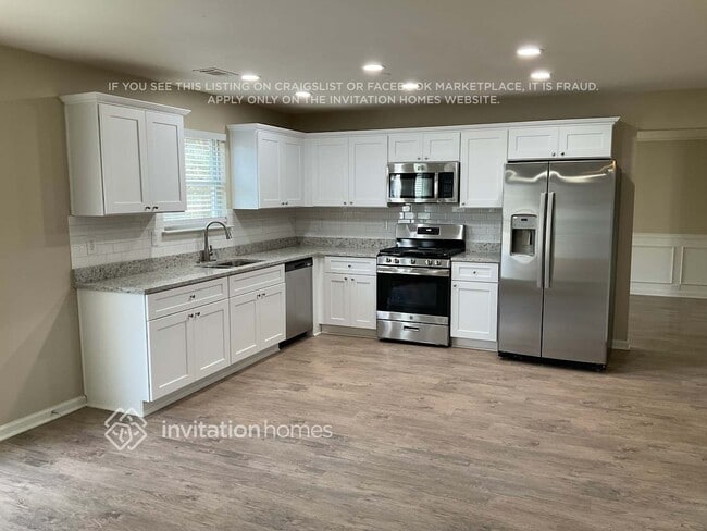 Building Photo - 4424 Michael Jay St