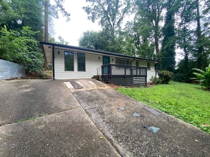 Foto principal - 105 Paris Ln