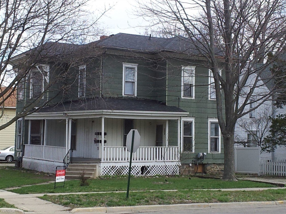 Primary Photo - 124 S Ottawa St